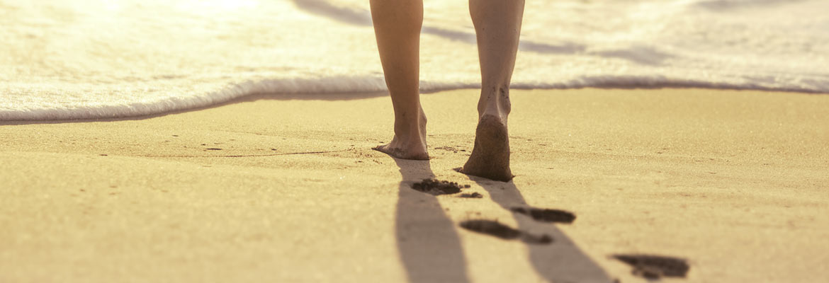 Welcome. beach-footprints-he